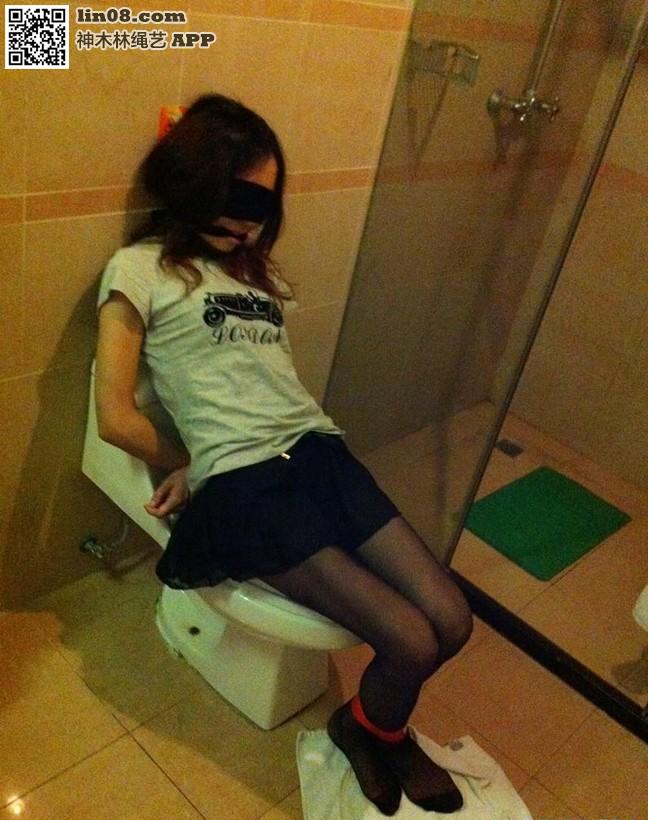 各种丝袜堵嘴 [丝袜,堵嘴,眼罩/蒙眼,中国女孩]