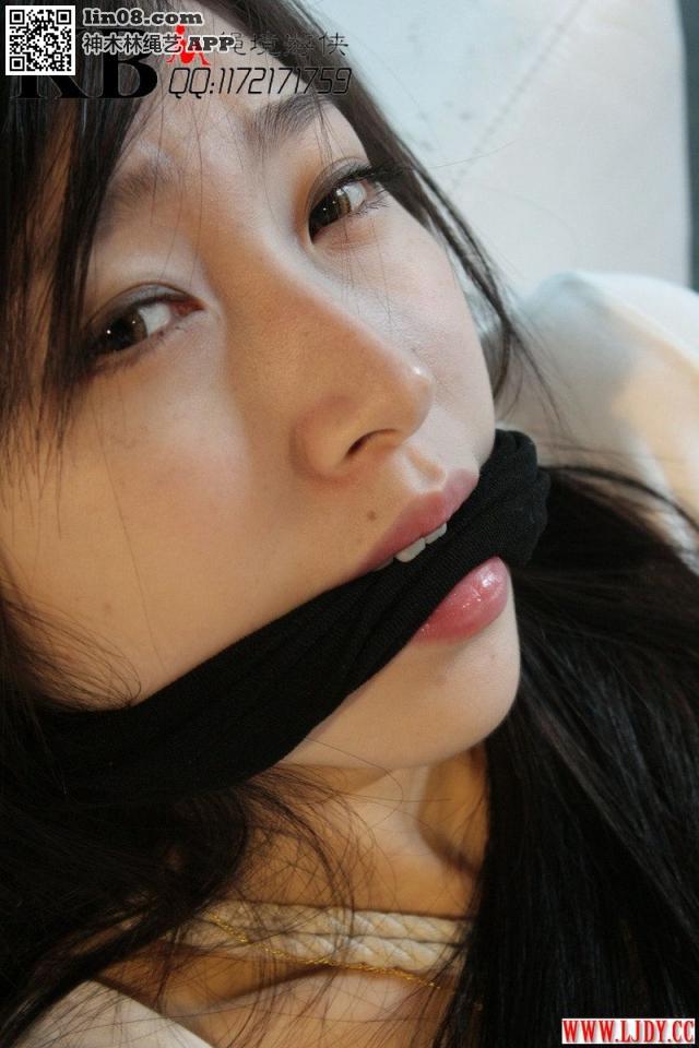 捆绑勒嘴 [学生（英式领结）]