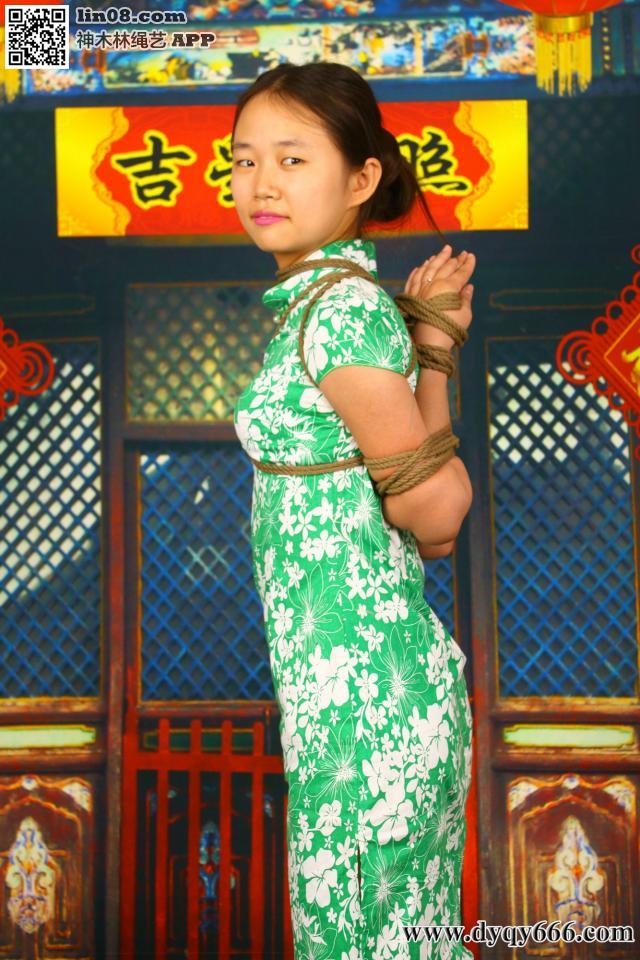 后手观音 [民族（旗袍）,后手观音,日本美女]