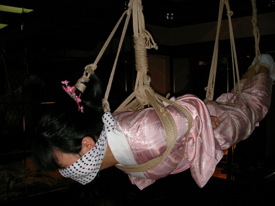 nekonekorin [Kimono,Suspension ,Gag]