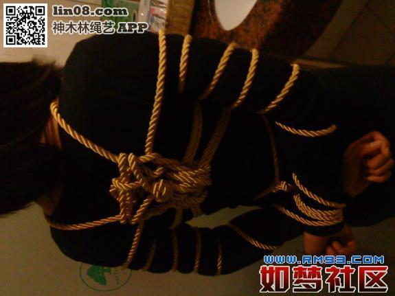 90后小女孩（4） [高手缚（中式五花）,日式反绑,驷马（俯卧）,胸缚,团缚/海老缚]