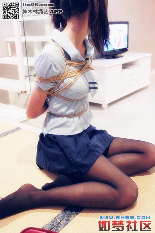  [Boxtie,Pantyhose,Breast bondage,High positions,England student uniform,Chinese Female]