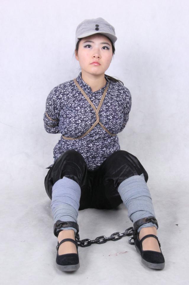 女游击队员3 - 女游击队员3 [高手缚（中式五花）,中国女孩]