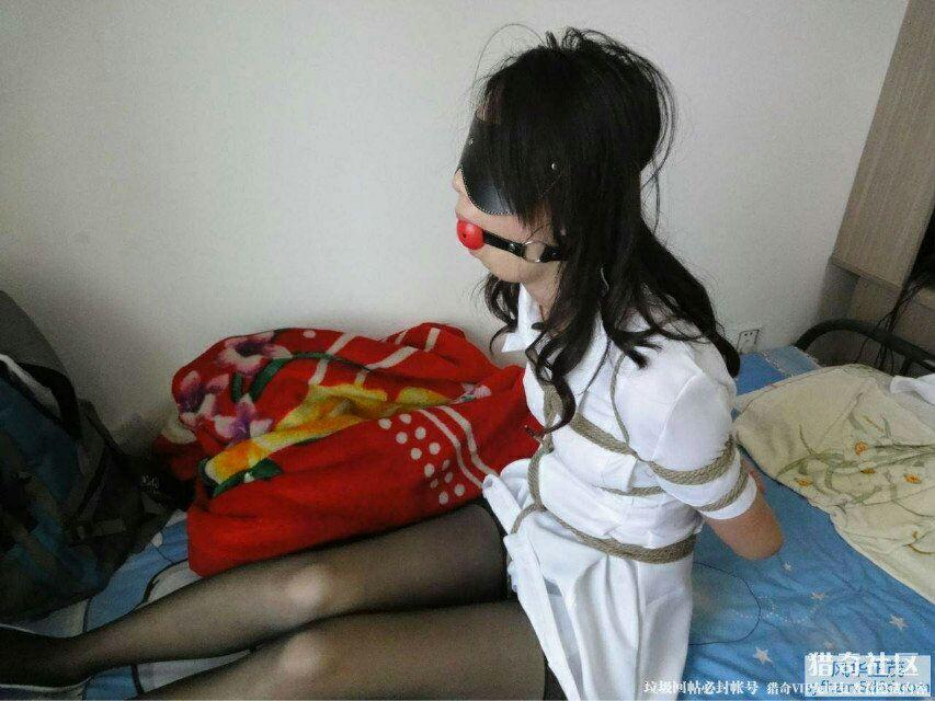  堵嘴捆绑精选7 [Pantyhose,Gag,Blindfolded,Chinese Female]