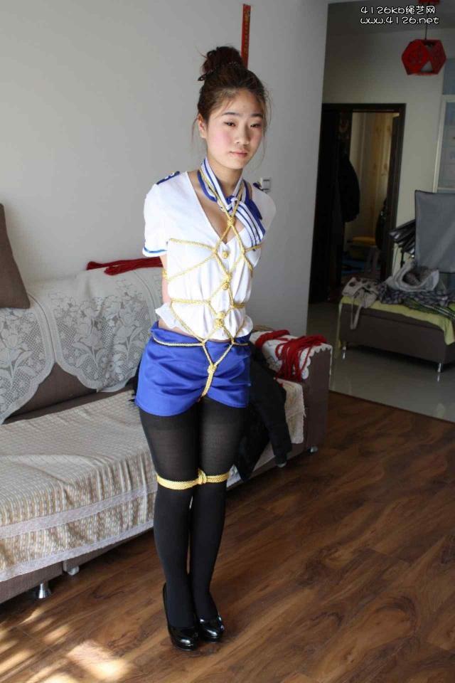 沈阳绳艺 空姐口塞后高手缚直臂 [丝袜,职业（空姐）,龟甲缚,高跟鞋,中国女孩,股绳,后手缚（低混乱值）]