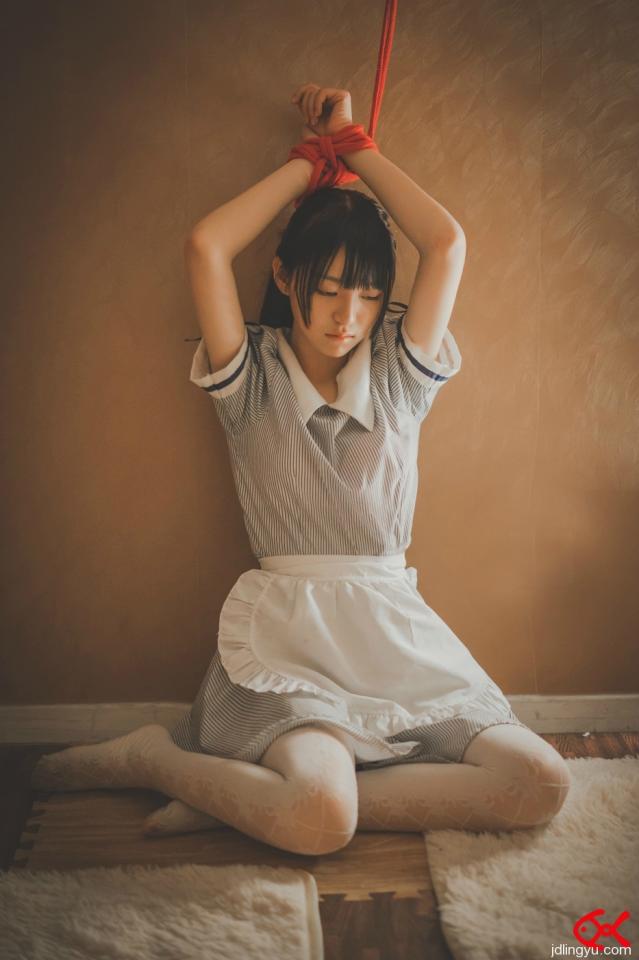 微光 [驷马（俯卧）,吊缚,日本美女,白丝,长筒袜,后手吊缚]