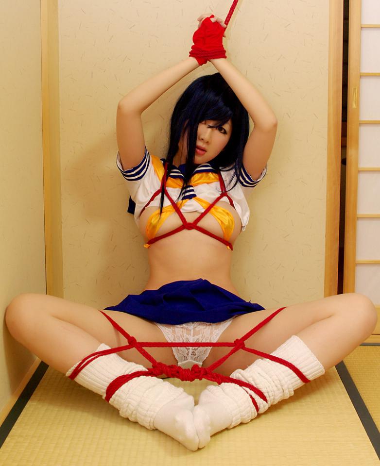 小福利 [学生（水手服）,吊缚,COSPLAY,胸缚,蟹缚,内衣秀,长筒袜,中国女孩]