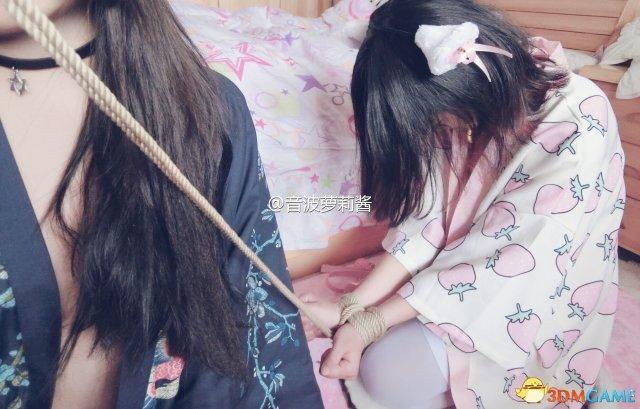 音波萝莉酱 [手铐,白丝,中国女孩]
