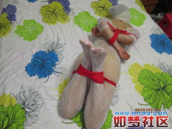 国内丝袜套头捆绑 - 丝袜套头捆绑 [中国女孩]