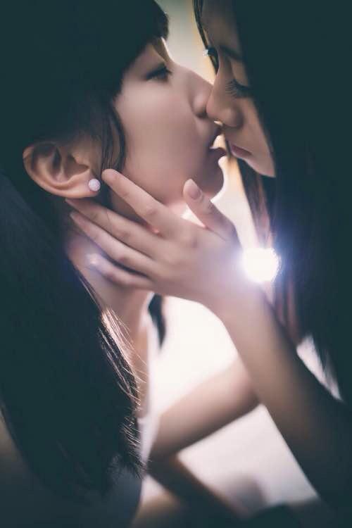 啦啦啦 [中国女孩,百合女同]
