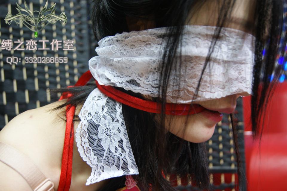 [Bondage w/ Love] Ms. Lei&#039;s first attempt of bondage play ©Bondage w/ Love Studio<br><br>Summary: This is her first time to try bondage. So she is a little bit shy about this. But you must admit that she is pretty hot and very attractive. We decided to treat her well and make her day. She picked the school uniform for this shooting. Let's see how she does!<br><br>Featuring: school uniform, blindfolded, stocking, open-leg tie, box tie, shrimp tie, high heels, foot fetish, and ball gagging