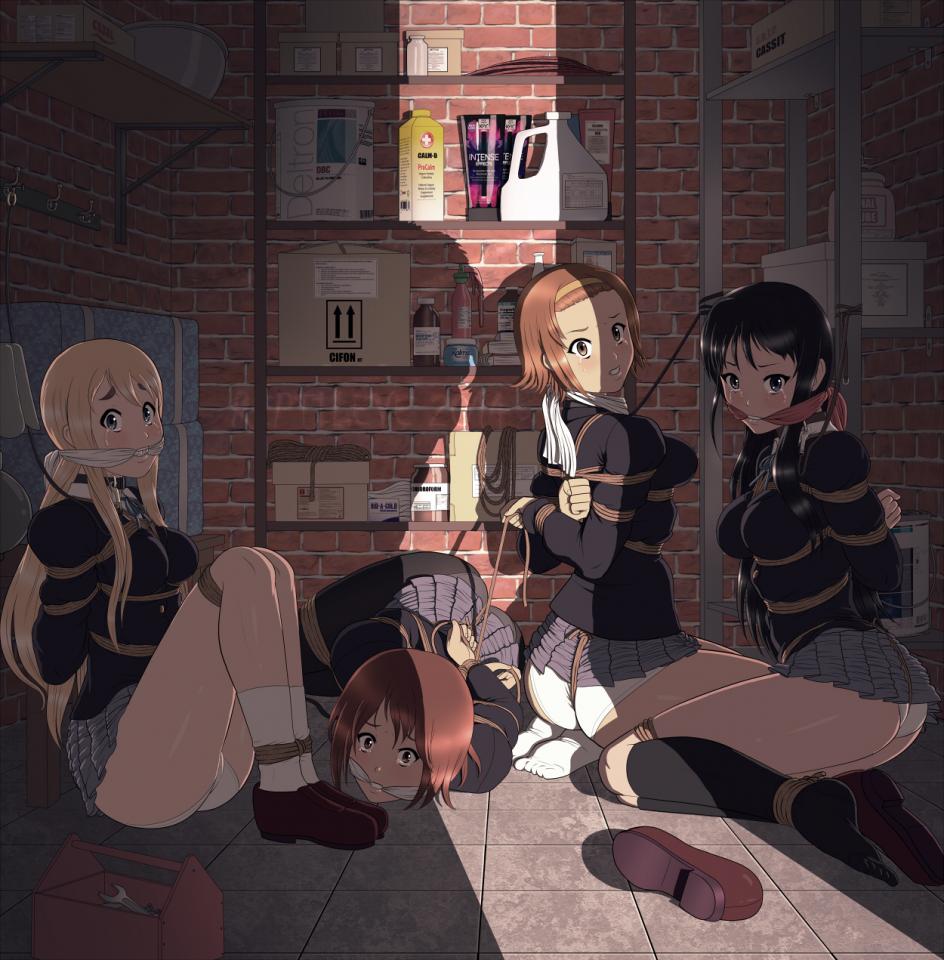 依旧收藏 [丝袜,学生（水手服）,堵嘴,胸缚,日本动漫,学生（英式领结）,长筒袜,锁链]