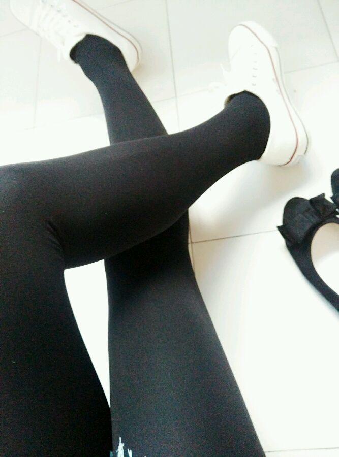 又來雜圖 [Japanese Female,Canvas shoe,Feet fetish]