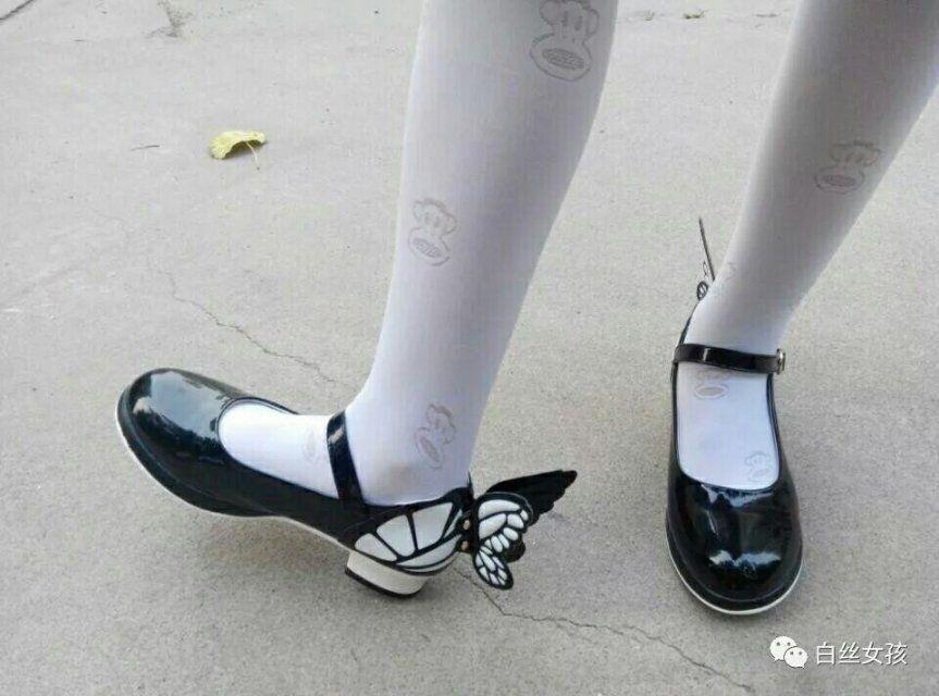 白袜白丝 [日本美女,体操服,白丝,长筒袜,中国女孩,恋足]