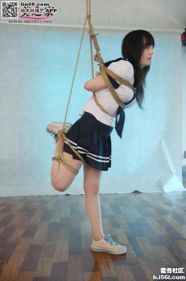 杂图 [学生（水手服）,吊缚,单脚吊缚,中国女孩,帆布鞋]