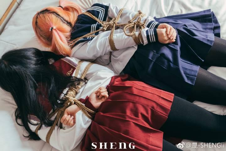 小木马酱 - 来自weibo [丝袜,学生（水手服）,学生（英式领结）,中国女孩]
