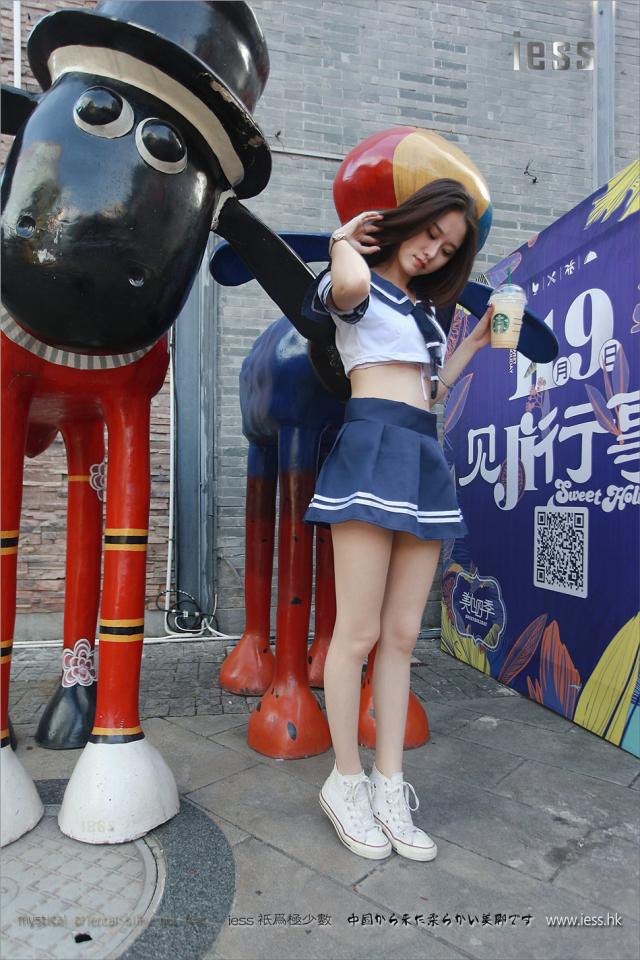 丝袜美腿 [学生（水手服）,白丝,帆布鞋]