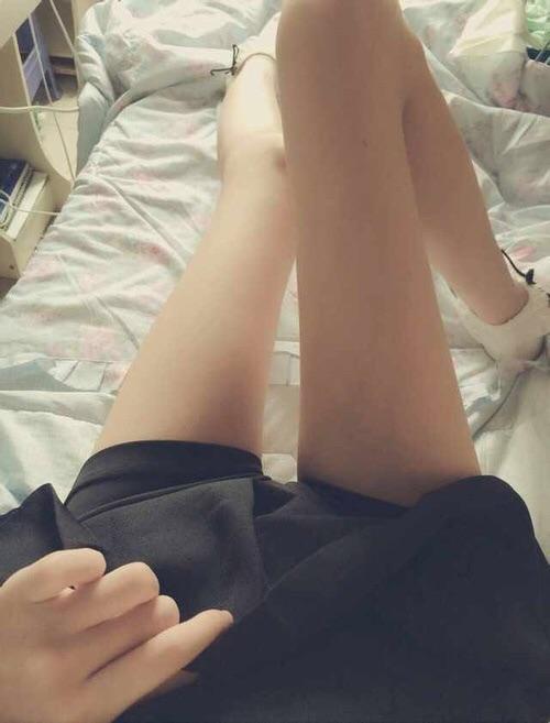 绝美白袜 [中国女孩,蕾丝白袜,恋足,热裤]