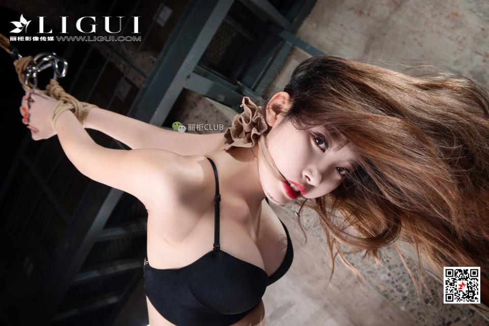 丽柜筱筱 [吊缚,堵嘴,内衣秀,中国女孩]