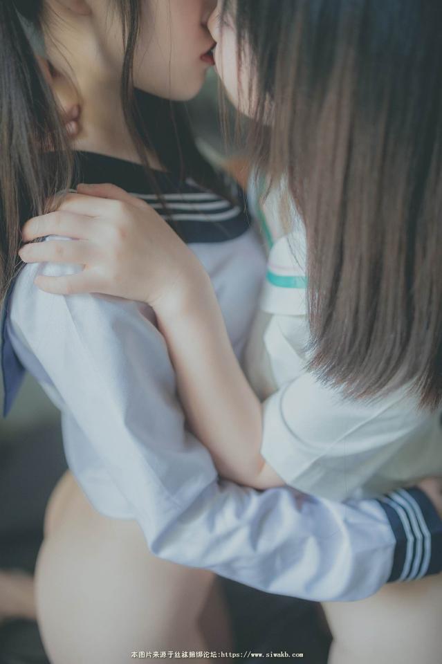 百合 [学生（水手服）,日本美女,中国女孩,百合女同]