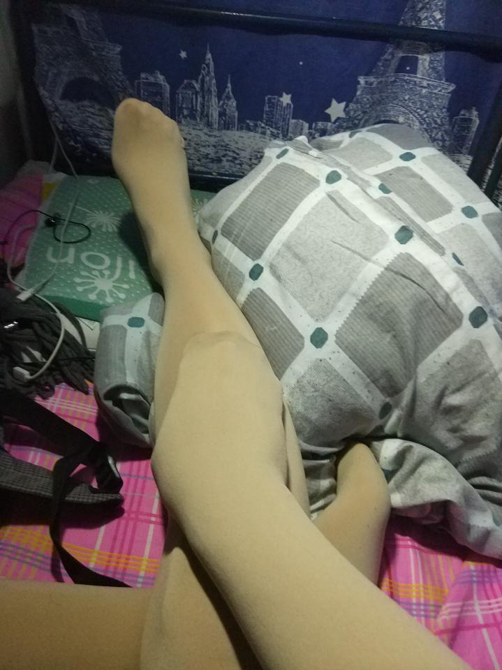 爱丝袜的小伪娘 - 肉丝，伪娘，寻求同好???? [肉丝,伪娘]