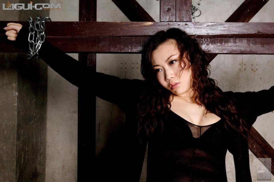 丽柜美束 2008.10.19 璐璐