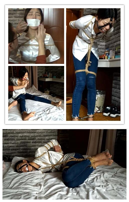[Willing Studio] Ms. Su Bound In Jeans ©Willing Studio<br><br>Summary:<br><br>Ms. Su is being tied up in multiple different bondage positions tightly in the hotel room, and she has been restraint too tight that the struggling makes her exhaust really quick. After a bit, she found herself thirsty, and begged the man who led her to the hotel for some water. After getting a bottle of water, the man made her put a spider gag on, and started to feed her. At that moment, she figured that the man will never let her go despite of the reasons that she provided.<br>