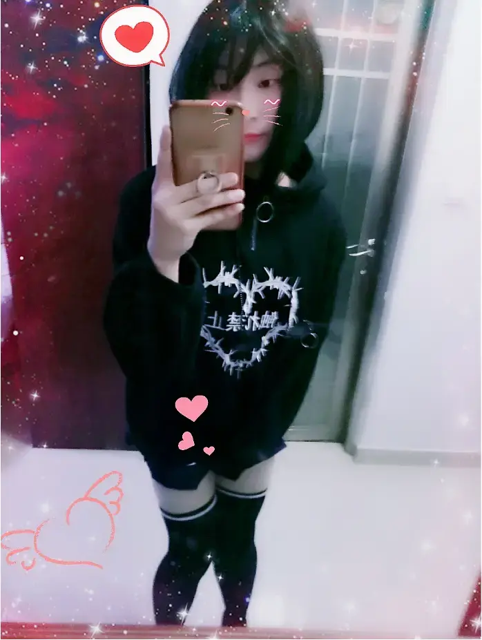 蓝喵酱~ - 蓝喵酱~女装一发不可收拾，喵喵喵~越来越色~
