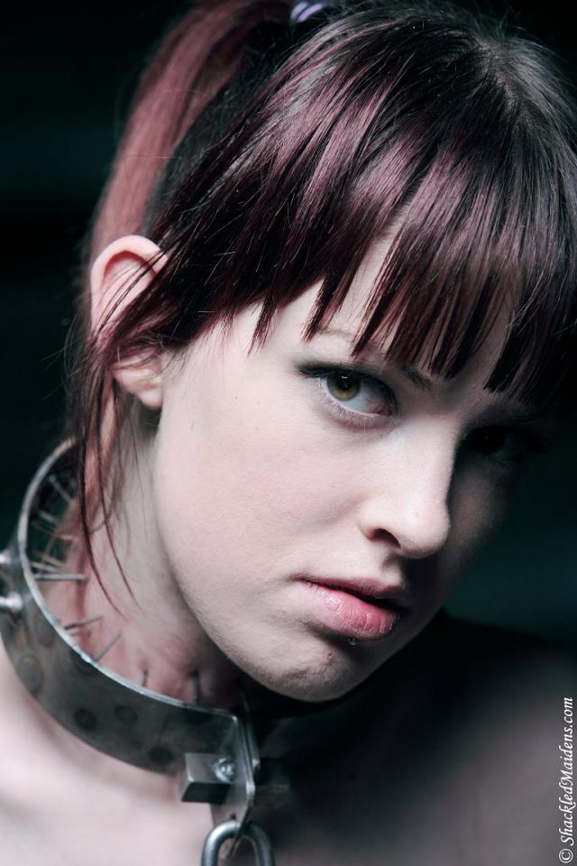 【Shackled Maidens - Twiggy】P0399