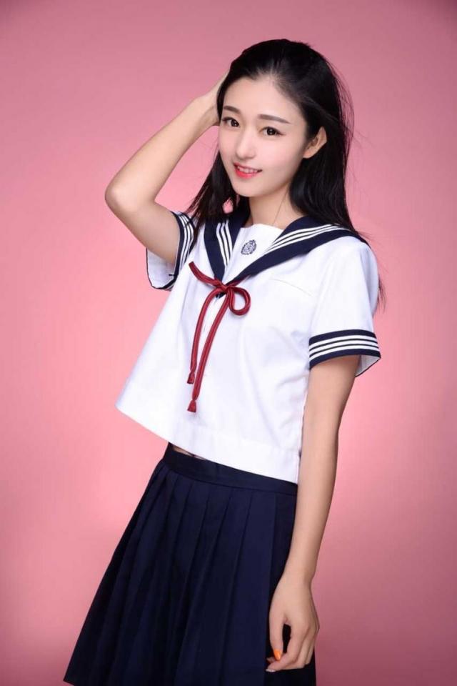 制服少女海报图（杂图高清） [学生（水手服）,中国女孩]