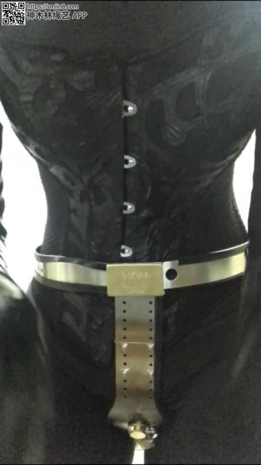 [Jori Studio] Latex Suit and Coerced Orgasm  ©Jori Studio<br><br>Summary:<br><br>This video was made a little bit on rush, since we do not have too much time to spend during the production, and also Jori does not feel really well recently, so it is kind of a rarely expensive video we made both economically and mentally. Anyway, we have tried our best to make this video featuring latex suit, sex machine, breathe control, gas mask, and chastity belt. We hope that you guys could keep supporting us just like you did during the past. Anyway, please enjoy.<br>