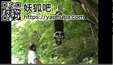 家畜妻　人間牧場 把人妻诱惑到SM世界的神秘黑衣女子，人妻陷入被女人责备的快感中。但是，穿着黑衣服的女人的目的是，为上级的主人提供新的M女。<br>番号：<span style='color:#b0b0b0;'>[隐藏文字，购买后可见]</span>