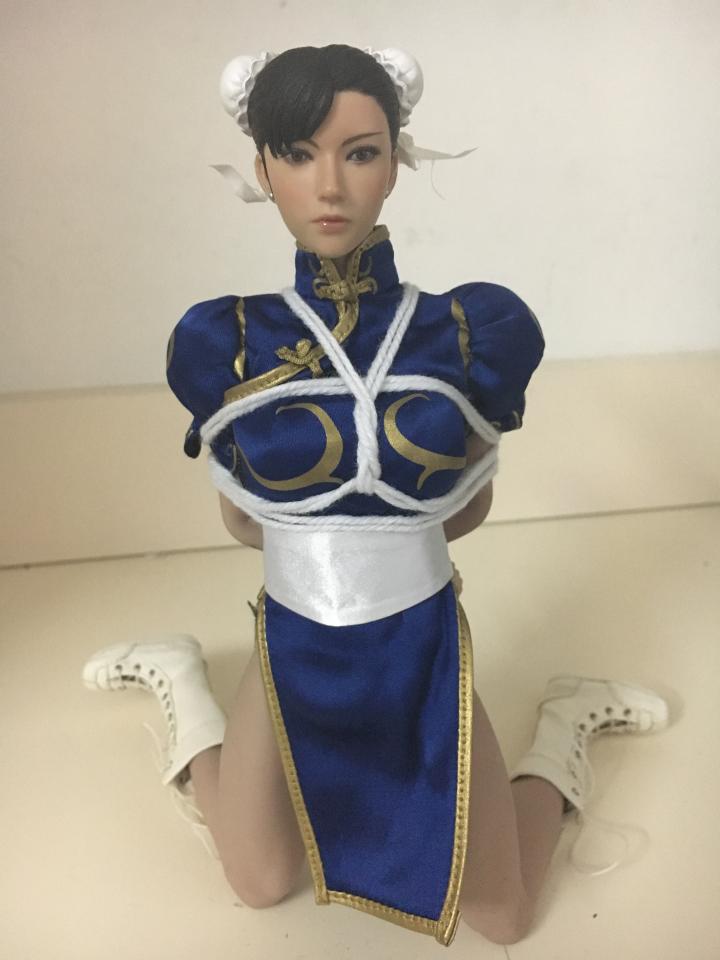 无聊乱拍来玩，春丽捆绑 - 大家不要见笑