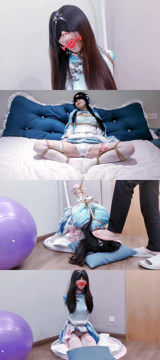 【嗷大喵】-《甜妹故事汇》-第十二集-西施诗语江南cos+日式紧缚+张腿蟹缚+丝袜堵嘴+小球TD和杨具TD同时刺激+吃手指+欧式直臂紧缚+马具口球+后手吊缚+弓腰+sp打屁股+跪缚踩头等等 【嗷大喵】-《甜妹故事汇》-第十二集-西施诗语江南cos 日式紧缚 张腿蟹缚 丝袜堵嘴 小球TD和杨具TD同时刺激 吃手指 欧式直臂紧缚 马具口球 后手吊缚 弓腰 sp打屁股 跪缚踩头等等<br>解压密码：aodamiao，双重密码均是这个！<br>个别用户压缩包无法解压请下载：360压缩 软件进行解压，因为我是用360压缩软件进行生成的压缩包，此软件百分百解压！<br>出镜：婷妹<br>公告：往后不再开放QQ加好友和查找功能，所以你们无法查找QQ找到我，日后所有视频也不再添加QQ水印，喜欢盗版的随便盗，连水印都不用再处理了<br>需要定拍的妖狐发私信跟我沟通你的大概想法，确定需要定拍留下QQ我加你详聊商谈，有兴趣洽谈合作女绳模的私信留下QQ，看到会加你联系<br>有兴趣的朋友也可以提供服装以便于视频拍摄<br>视频尺寸：1920*1080