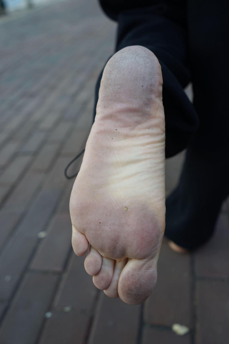 有在济南喜欢光脚或者绳艺捆绑的小姐姐吗？ - 正经玩捆绑，不搞颜色 [中国女孩,恋足]