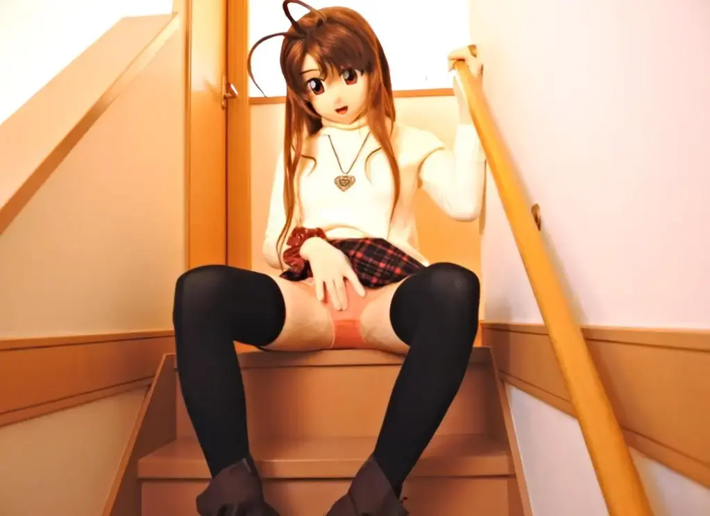 フェイクヴァギナ ローター/指オナニー kigurumi SKA 商品について<br>動画2本です。<br>SKA共发布两部视频，这是其中10分钟的那部的高画质版本。<br>（没有露点，打码的部分也不是真的。。）<br>再生時間: 5分47秒 / 10分03秒<br>