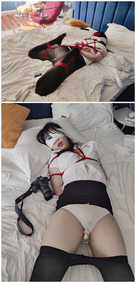 【咕咕精】拾歌的可爱教师装 强bao场景 驷马强高SP 入体式魔法棒与振动的双重攻击~ 客户老爷的定拍作品，要求拾歌扮演一个刚刚入职的实习教师，被劫匪入室绑架，强bao戏码。<br>场景1 （正面镜头）捂住可爱少女的嘴，按倒少女，在少女的挣扎下绑住少女的手腕，让少女难以反抗。然后压住少女的身体全身抚摸，女生一直挣扎，男生绑住女生双手后暴力撕开衬衫，露出内衣，粗暴揉捏胸部。<br>场景2（正面镜头）从下到上玩脚，摸腿，抚摸 全身，包臀裙网上掀起看到丝袜胖次，隔着丝袜和内内摸下面 然后手从上方伸进去绑住zw抚摸几分钟。期间穿鞋踩踏屁股和下面以示羞辱和惩罚。<br>场景3（背面镜头）用绳子把少女绑成驷马，用丝袜和内内支撑魔法棒，让它自己工作一直到GC，然后入体魔法棒不停歇，男生用体外振动按摩怼着下面同时进攻。<br>注：女主身份：大学生实习教师  <br>服装：黑丝 白色内衣 白色内内 教师OL衬衫 包臀裙<br><br>那么老师，请多指教了。<br>定拍/应聘/客服qq：3135427957<br><br>千万不要在线解压！请下载后用其他的解压软件解压观看，千万不要通过百度在线解压！否则资源会消失！！<br>解压软件最好用专业的解压软件，支持tar格式的即可。市面上的大部分解压软件均可胜任。手机电脑都可以解压。推荐解压工具：Zarchiver<br>千万不要在线解压！<br><span style='color:#b0b0b0;'>[隐藏文字，购买后可见]</span>