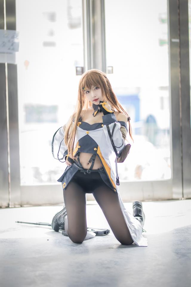 Cosplay Shika小鹿鹿 [丝袜]