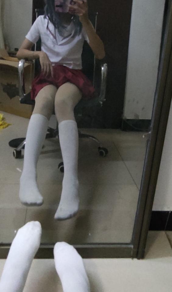 白丝JK绑腿自拍 - 是CD是CD，同好小伙伴约玩可以加QQ 1582365928 坐标海南 南昌两个地方