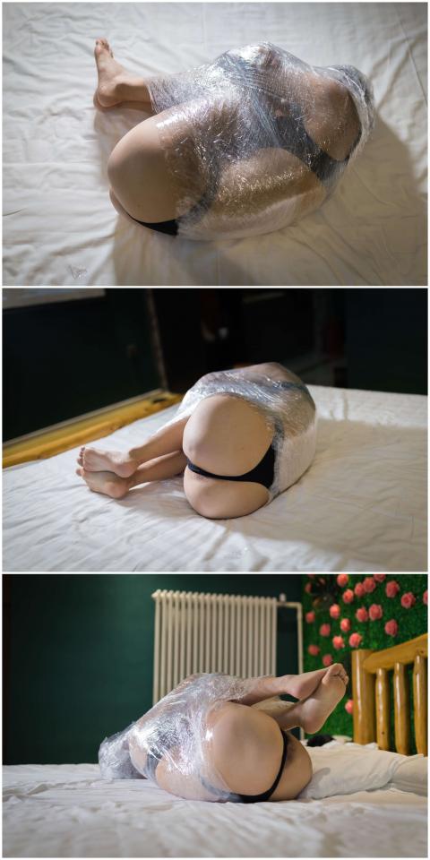保鲜膜全包 裸足 强制XX - 更多精彩内容 请咨询QQ2948153972