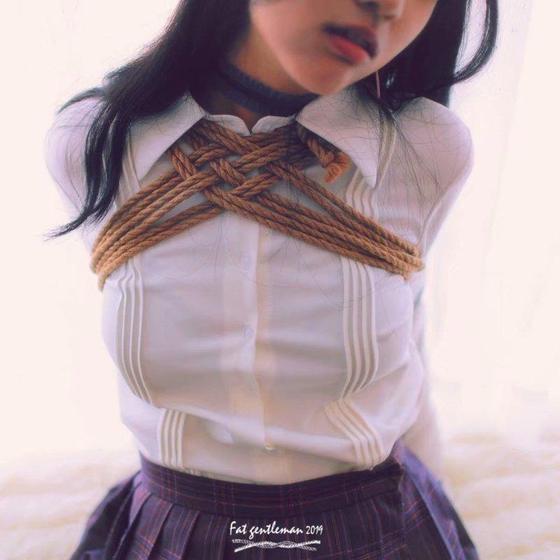绳艺写真 [Boxtie,Suspension ,Breast bondage,tape bondage,Mummification,Pocket Vibrator,Viberator,J. School Uniform]