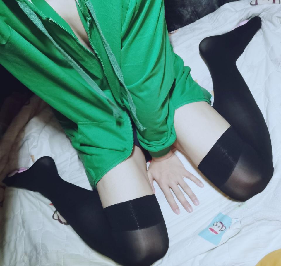 第一次尝试女装的萌新 - kigurumi头壳还没弄好就先这样吧~ [丝袜,学生（水手服）,COSPLAY,长筒袜,情趣（乳胶衣）,中国女孩,泳装（连体）,伪娘]
