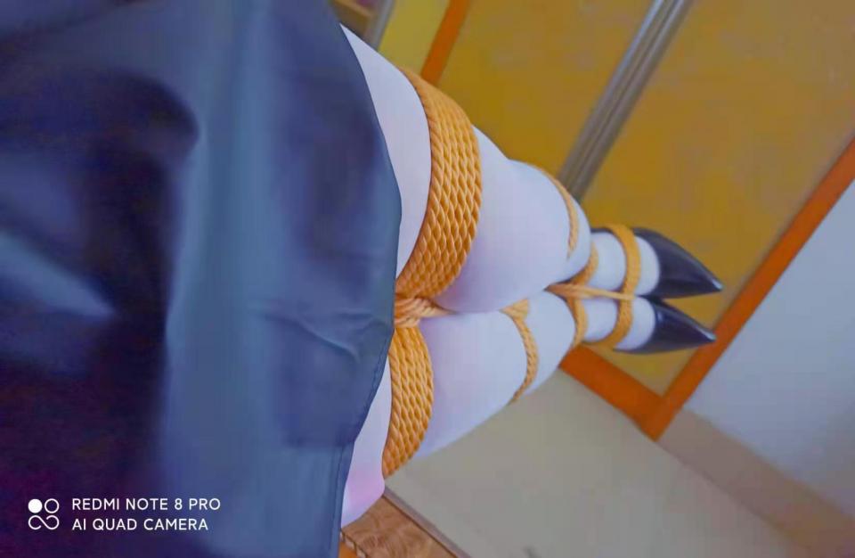 腿缚 - 白丝自缚捆绑