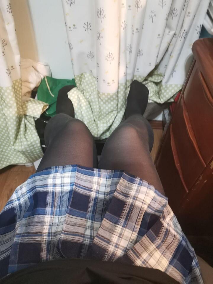 几张女装 - 哎嘿有要交友的吗 [丝袜,学生（水手服）,长筒袜]