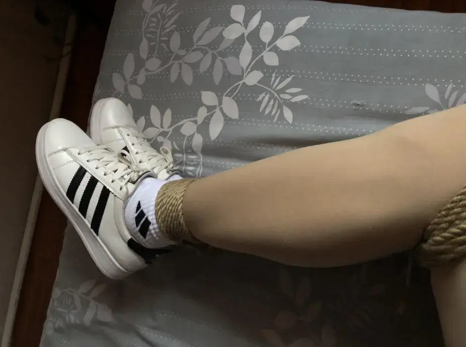 自缚