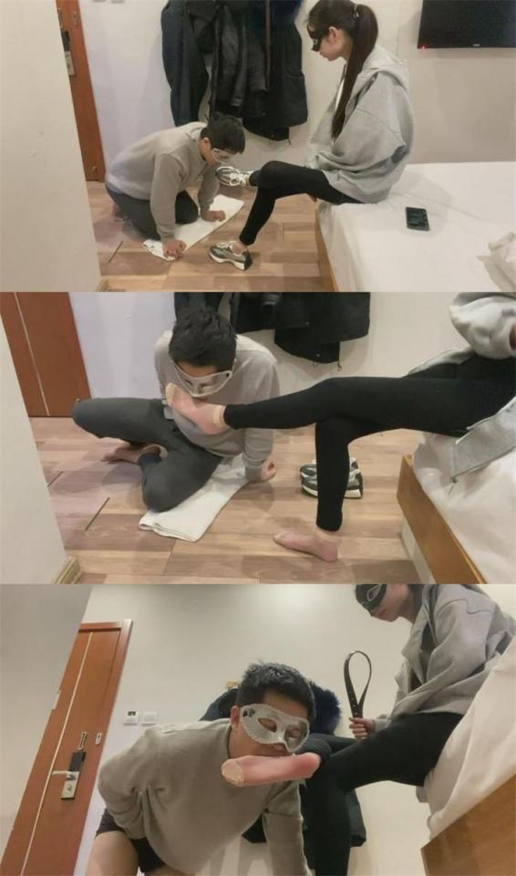 严厉女S强制男生舔肉丝脚 严厉女S强制男生舔肉丝脚<br>原创者：诗蔓少女工作室<br>购买地址<span style='color:#b0b0b0;'>[隐藏文字，购买后可见]</span><br>语言羞辱 舔短肉丝 皮带抽打 命令闻鞋<br>穿运动鞋捂了一整天的肉丝美脚，就是想找个男生来帮我舔舔，我先让他闻闻我的运动鞋，然后让他帮我脱下鞋子，让他感受刚脱下鞋子的肉丝美脚的味道，我命令他不停地舔我的脚，还羞辱他，让他的尊严尽失，我感觉就这样让他舔脚有些无聊，虽然他舔的很认真，我命令他一边舔我的脚一边ZW给我看，看着他一边仔细的舔着我的脚一边.....我感觉挺满意的。