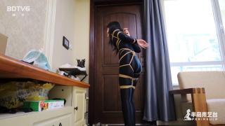 Video 【半岛束艺台】【小晚】YT1682 新衣试穿，外卖小 ... - FetiSale