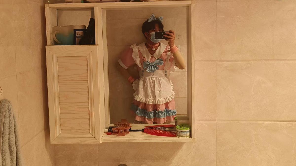 伪娘女仆体操服露出 [丝袜,职业（女仆）,体操服,白丝,长筒袜,伪娘]