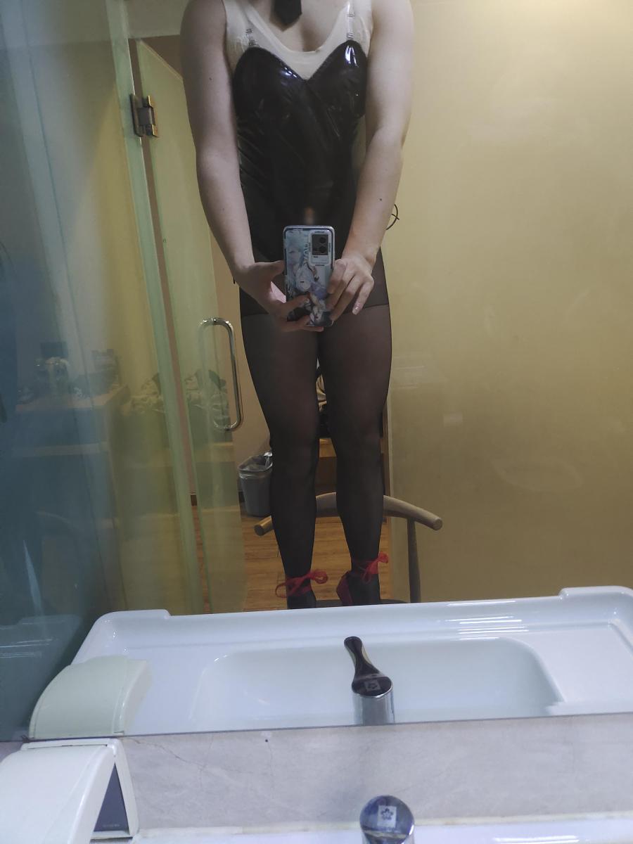约绳 - 这次是兔女郎加cb锁，约绳加qq