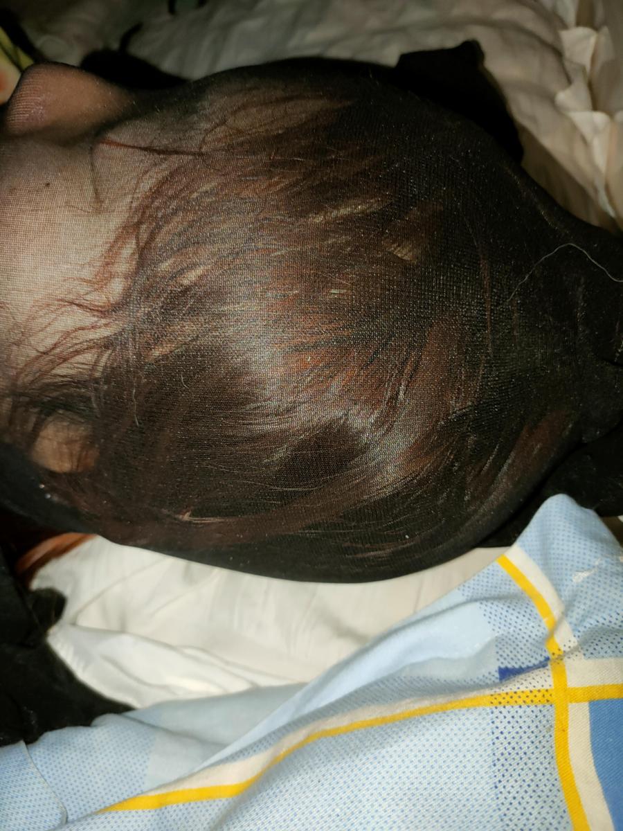 老婆再一次丝袜套头 - 再一次让老婆屈服于我，被我c的睡着了，我就开始干坏事了哈哈哈，就喜欢老婆这种朦胧美